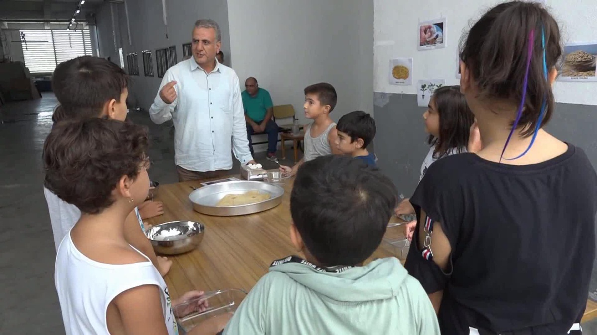 Bornova\'nın Atalık Tohumları Çocuklardan