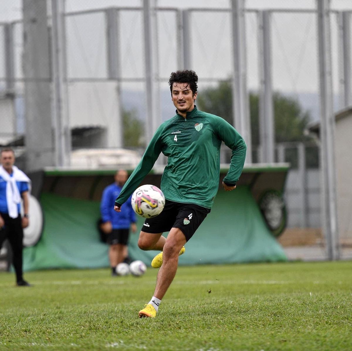 Bursaspor\'da kıran kırana mücadele