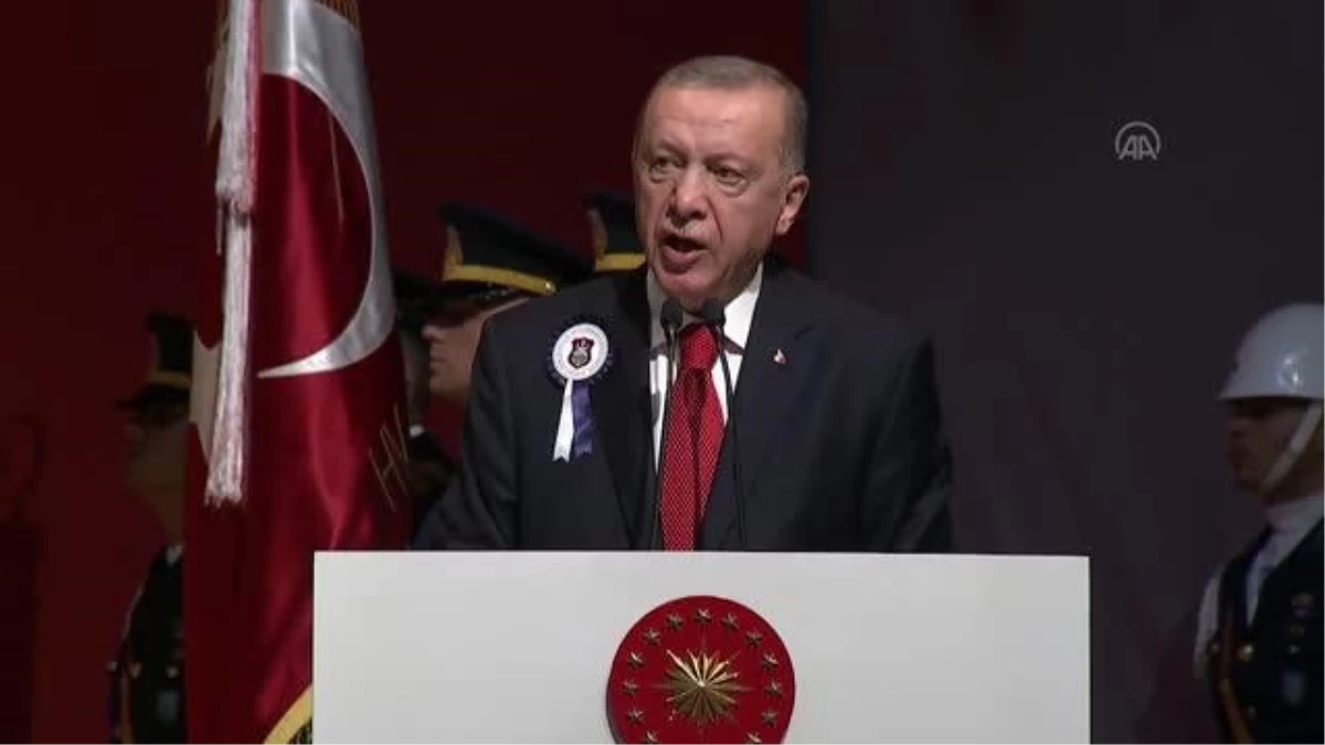 Cumhurbaşkanı Erdoğan, MSÜ Deniz ve Hava Harp Okulu Diploma Alma ve Sancak Devir Teslim Töreni\'nde konuştu: (1)
