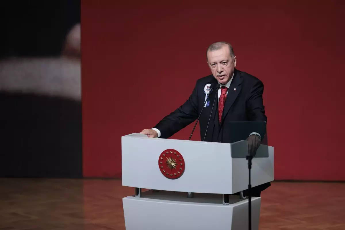 Cumhurbaşkanı Erdoğan, MSÜ Deniz ve Hava Harp Okulu Diploma Alma ve Sancak Devir Teslim Töreni\'nde konuştu: (2)