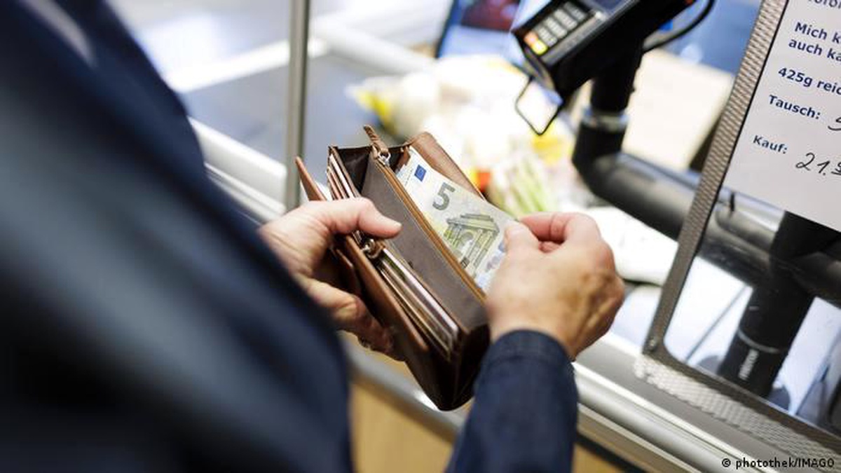 Euro Bölgesi\'nde enflasyon rekor tazeledi