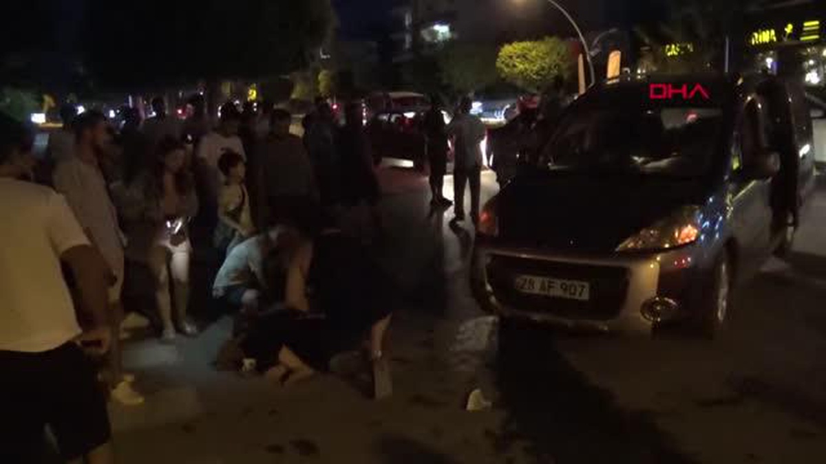 KAZADA YARALANAN ANNELERİNİ YALNIZ BIRAKMADILAR