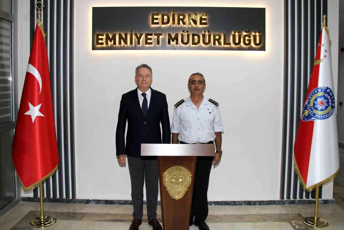 Müdür Alçalar, İl Jandarma Komutanı Keleş\'i ağırladı