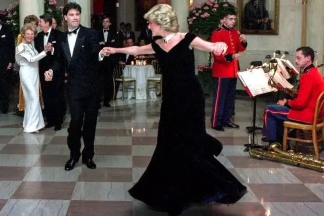 Prenses Diana: Ölümünün 25. yılında fotoğraflarla Diana'nın yaşamı