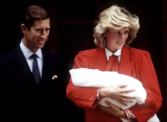 Prenses Diana: Ölümünün 25. yılında fotoğraflarla Diana'nın yaşamı