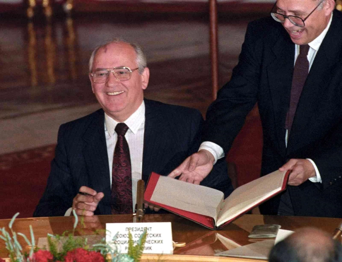 Sovyetler Birliği\'nin son lideri Mihail Gorbaçov öldü