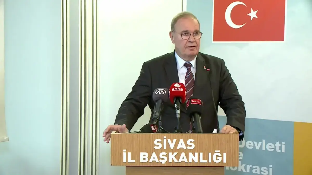 CHP\'li Öztrak\'tan İktidara 2053 Vizyonu Çıkışı: "Sen Taahhüdünü Yerine Getirememi Müteahhitsin, Gidip Evinde Oturman Lazım"