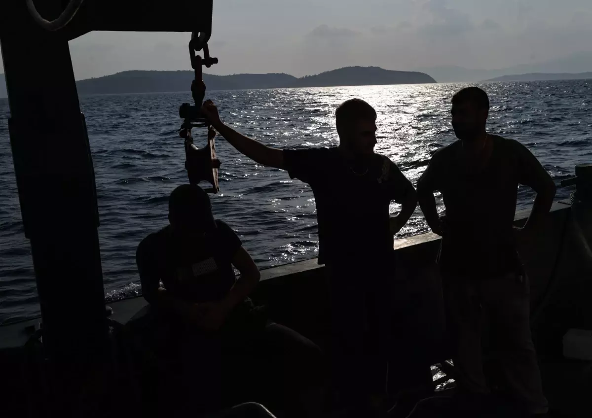 Ege\'de balıkçılar ilk avdan mutlu döndü