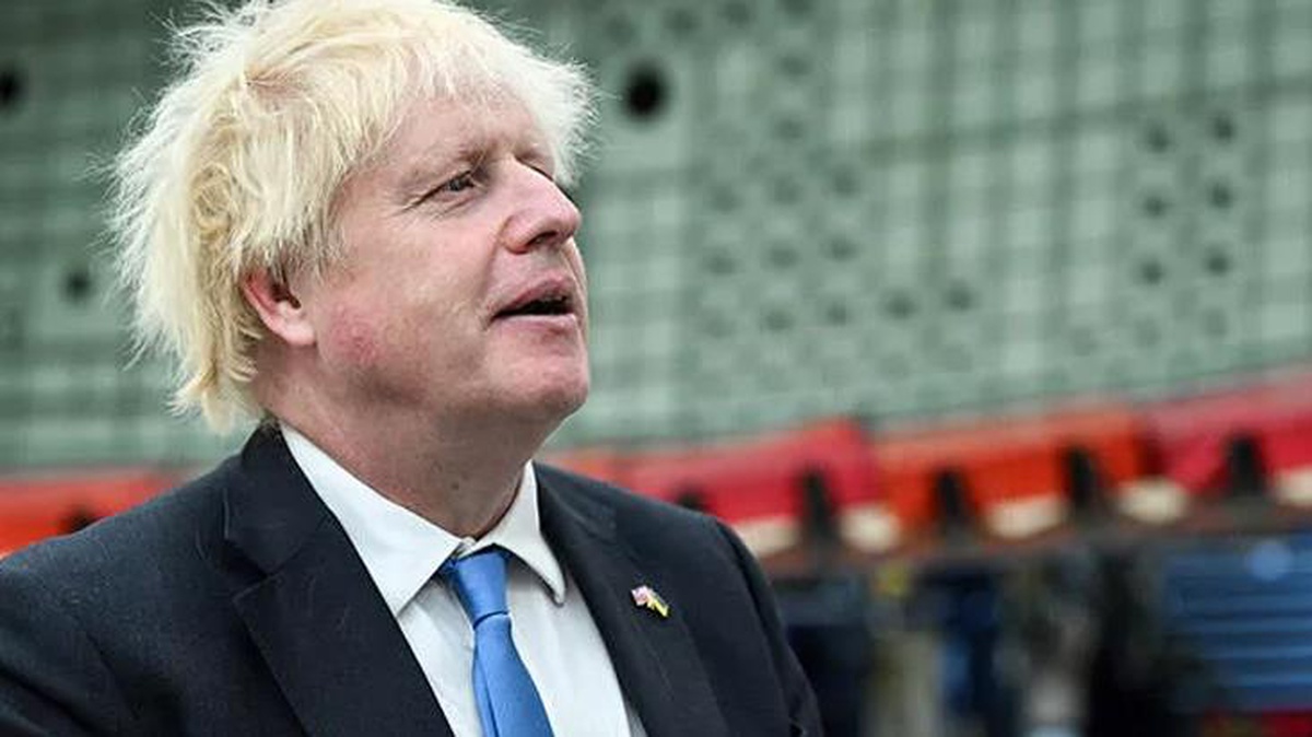 İngiliz Başbakan Johnson\'dan tepki toplayan tasarrufu önerisi: Eski su ısıtıcınızı yenisiyle değiştirin