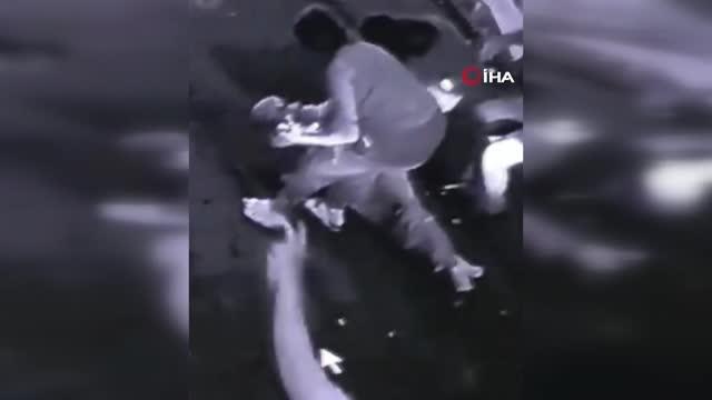 Feci kaza kamerada! Torununun kavgasına bakarken motosiklet çarptı Feci kaza kamerada! Torununun kavgasına bakarken motosiklet çarptı
