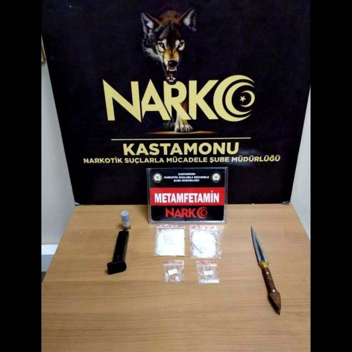 Kastamonu\'da metamfetaminle yakalanan 2 kişi tutuklandı