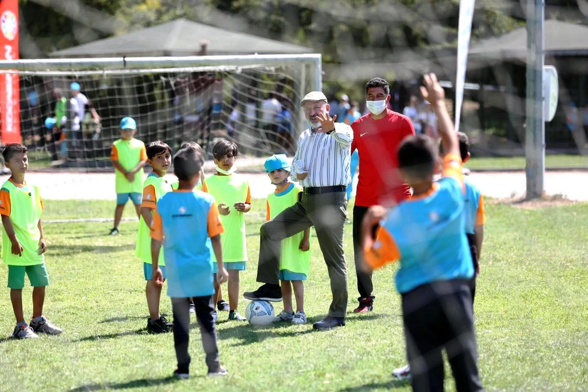 Kocasinan\'da yaz spor kursları, dolu dolu geçti