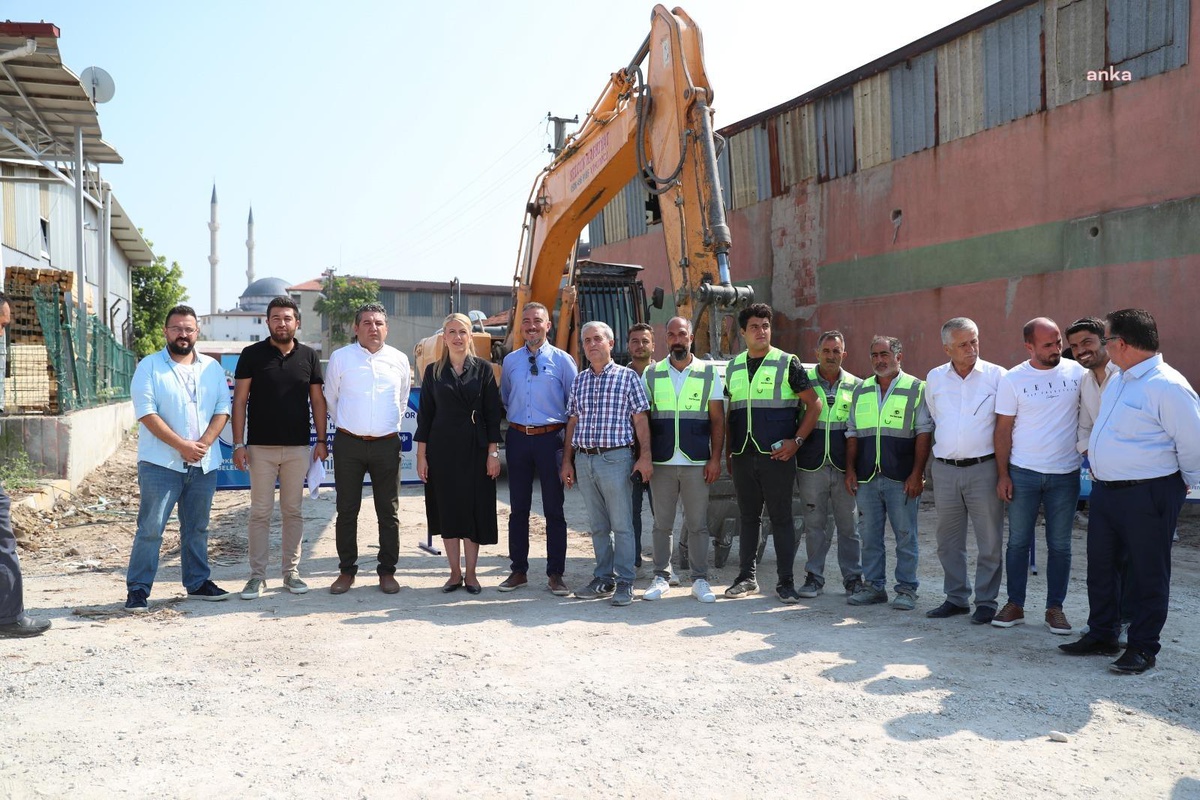 Merkezefendi Belediyesi\'nden Sevindik Mahallesi\'nde Üstyapı Çalışması