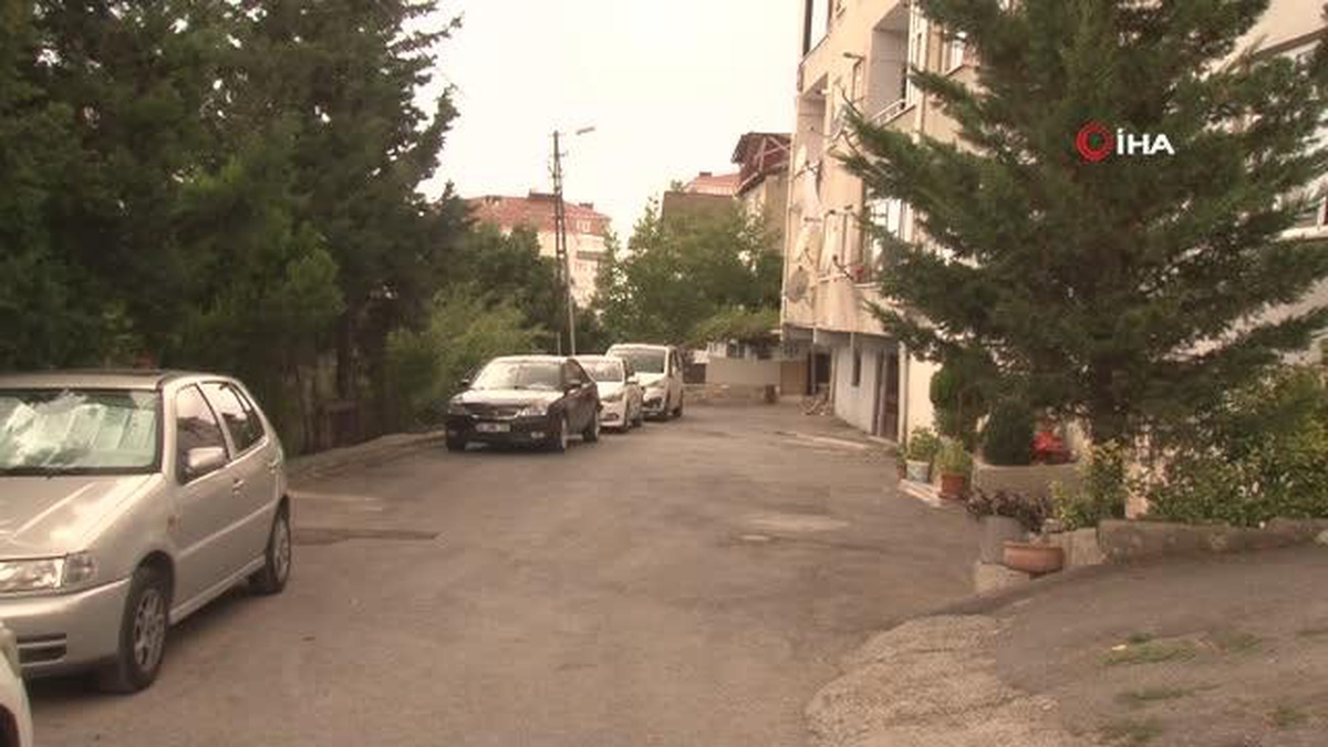 Maltepe\'de 16 yıllık eşini bıçakla yaraladı