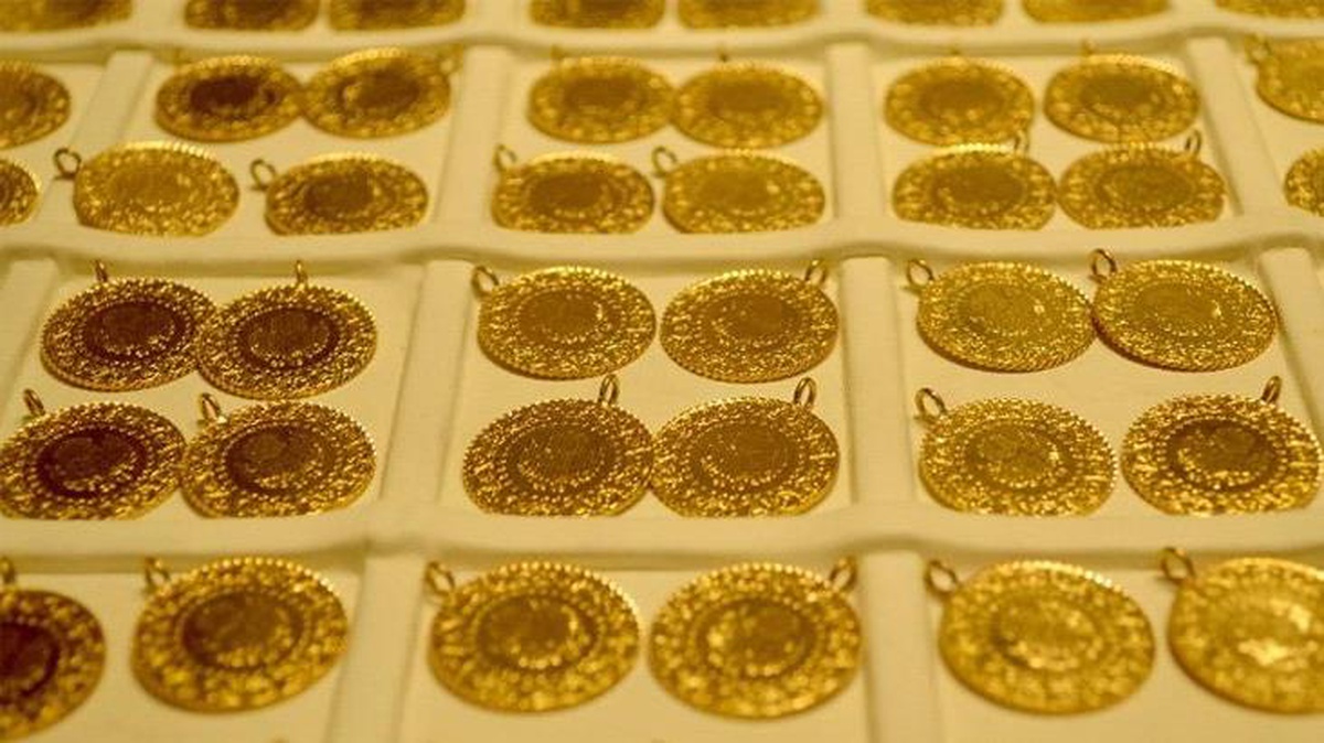 Güne yükselişle başlayan gram altın 997 liradan satılıyor