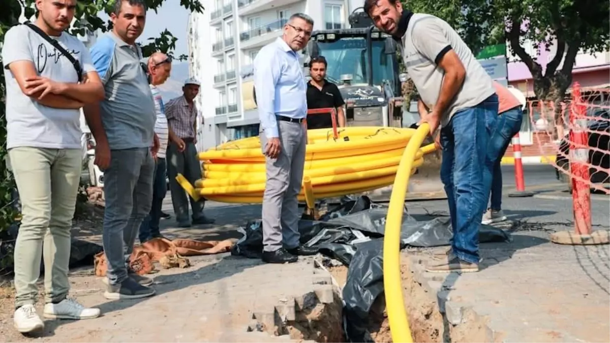 Başkan Güler, \'İlçemizi doğalgaz konforuna kavuşturuyoruz\'