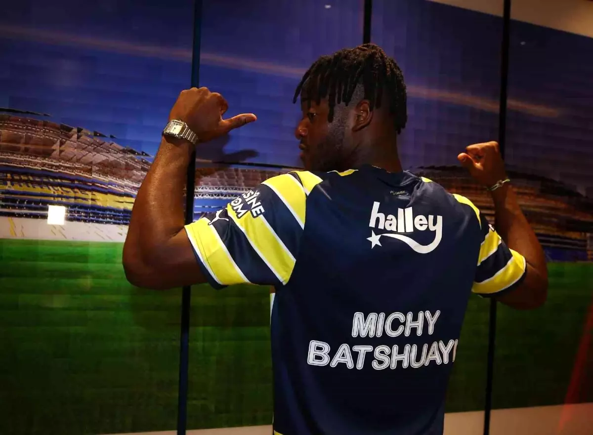 Batshuayi, resmen Fenerbahçe\'de