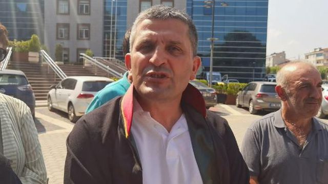Eşini 21 defa bıçaklayıp, başörtüsüyle boğan cani kocaya müebbet hapis cezası verildi Eşini 21 defa bıçaklayıp, başörtüsüyle boğan cani kocaya müebbet hapis cezası verildi