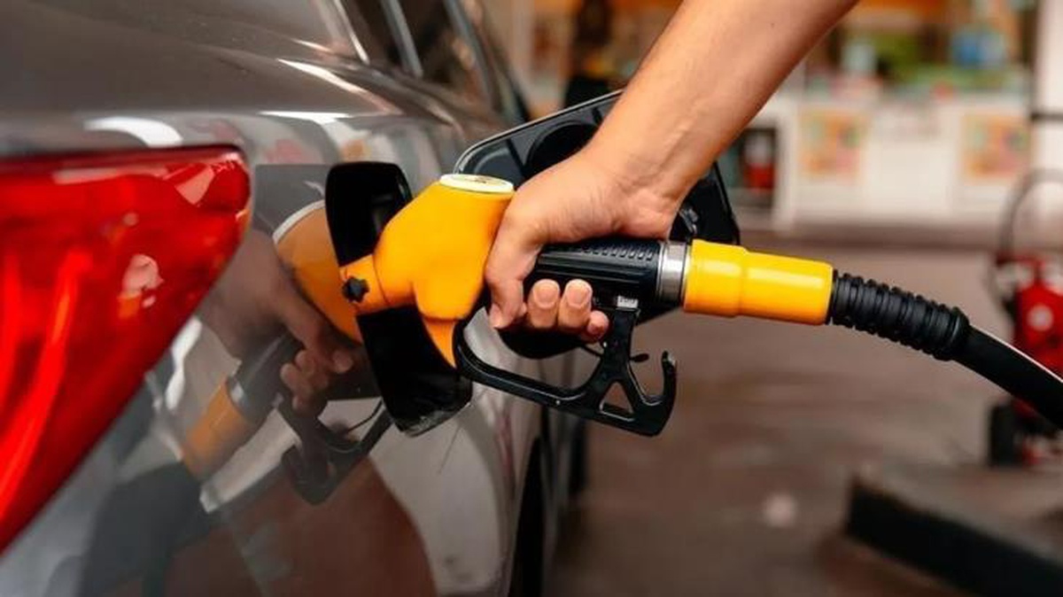 Vatandaşa müjdeli haber! Benzine 1 lira 51 kuruş, motorine ise 2 lira 41 kuruş indirim yapılacak