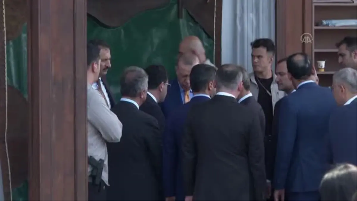 Cumhurbaşkanı Erdoğan: '(Kılıçdaroğlu) Hukuk devletinin içerisinde siz ne zamandan beri yargı oldunuz da yargının yetki ve haklarını kullanıyorsunuz'