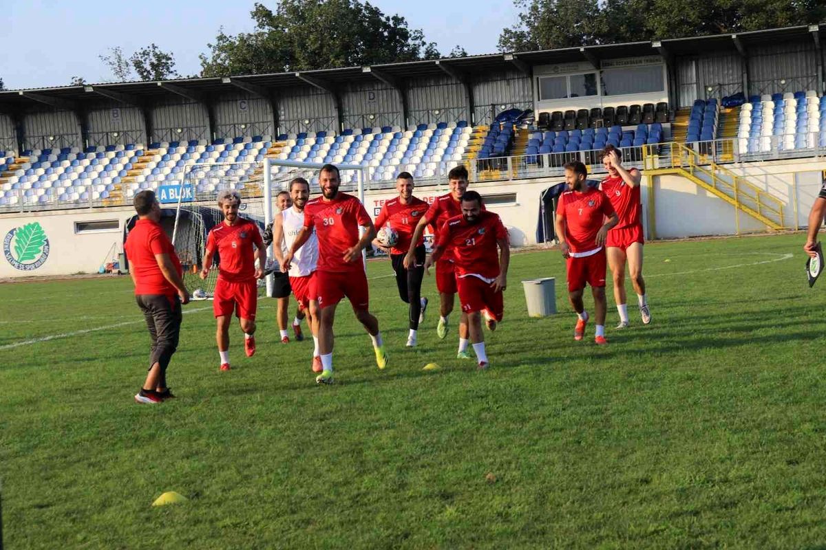 Ergene Velimeşespor sezonun ilk maçında Eynesil Belediyespor\'u konuk edecek