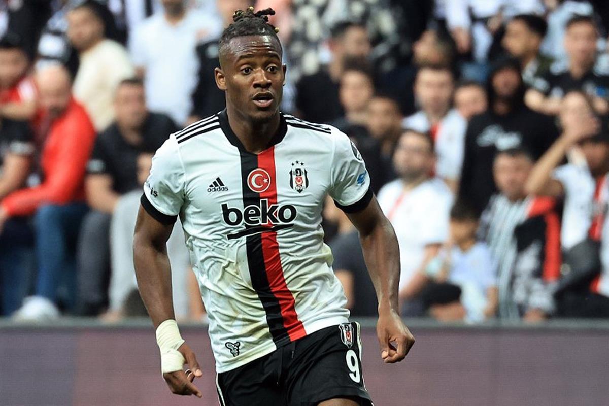 Fenerbahçe: "Kulübümüz, Michy Batshuayi\'nin takımımıza transferi için kulübü ile anlaşma sağlamıştır.