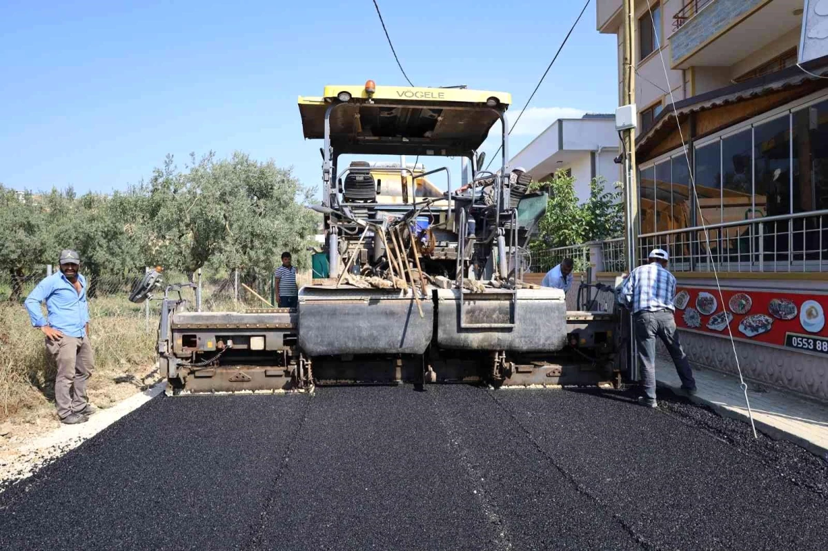 Gemlik Belediyesi ulaşımda kaliteyi asfalt ile arttırıyor