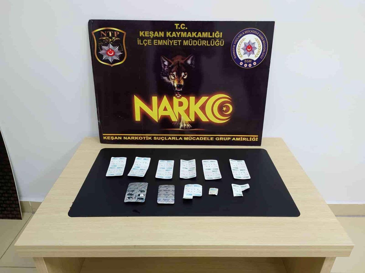 Keşan'da bir evde sentetik ecza ele geçirildi