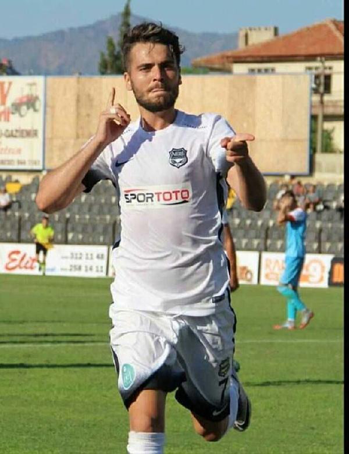 Nazilli Belediyespor\'da Fatih Üge hazır kıta