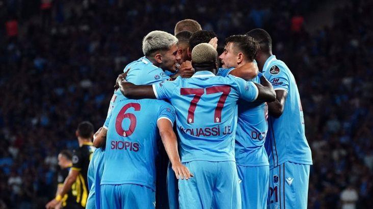 Trabzonspor İstanbul\'da Ümraniyespor ile karşılaşıyor! İşte muhtemel 11\'ler...