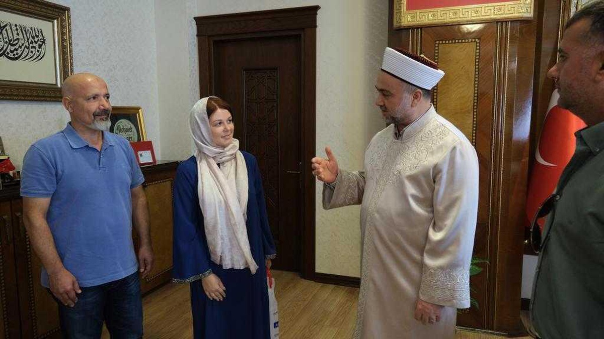 Ukraynalı Hanna Standık, Alya Ceylin ismini alarak Müslüman oldu