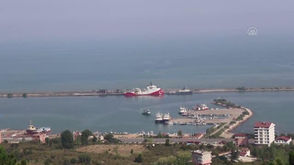 "Barbaros Hayrettin Paşa" sismik araştırma gemisi, Ünye Limanı\'nda