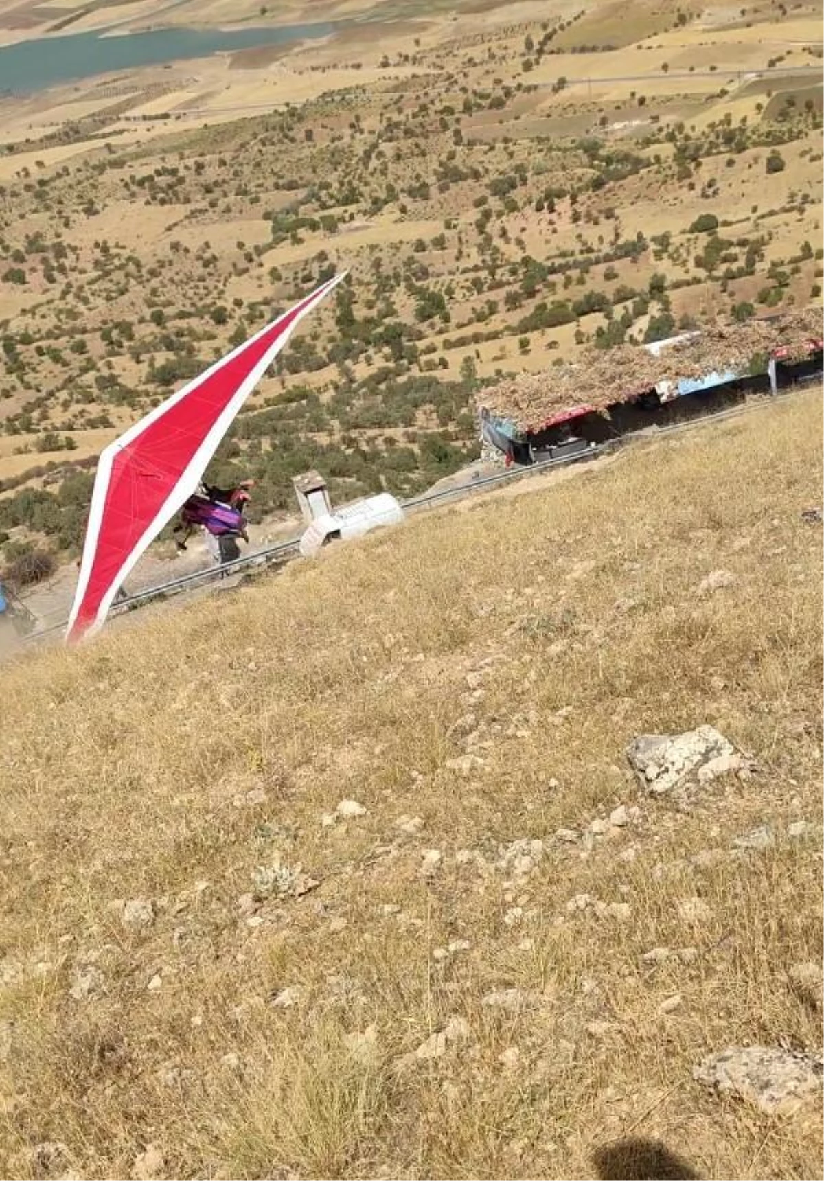 Batman'da yelken kanat, kara yoluna düştü: 2 ölü (2)