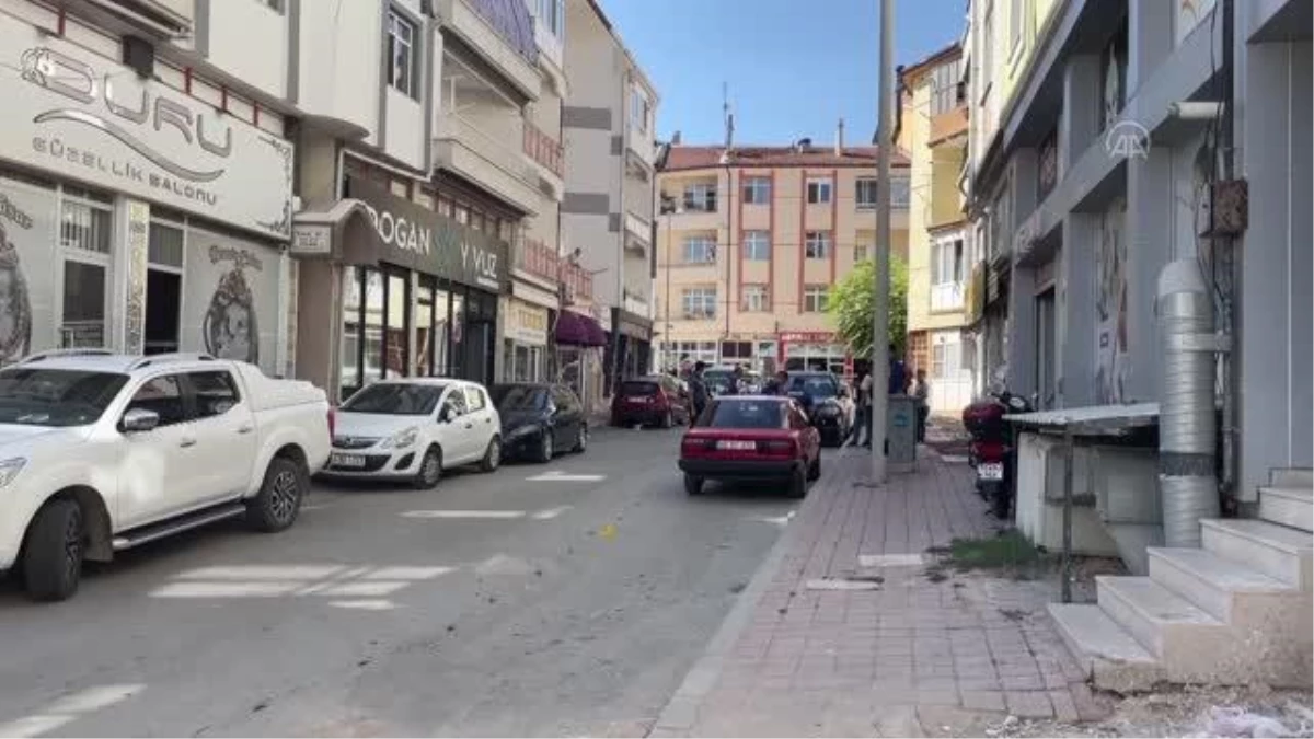 Karaman\'da çıkan silahlı ve bıçaklı kavgada 2 kişi yaralandı