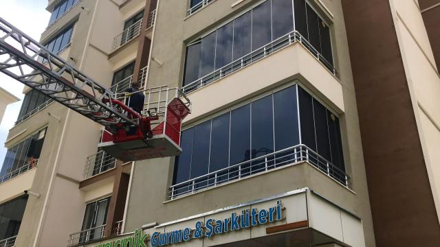 Evden gelen kötü kokular ekipleri harekete geçirdi, gerçek bambaşka çıktı Evden gelen kötü kokular ekipleri harekete geçirdi, gerçek bambaşka çıktı