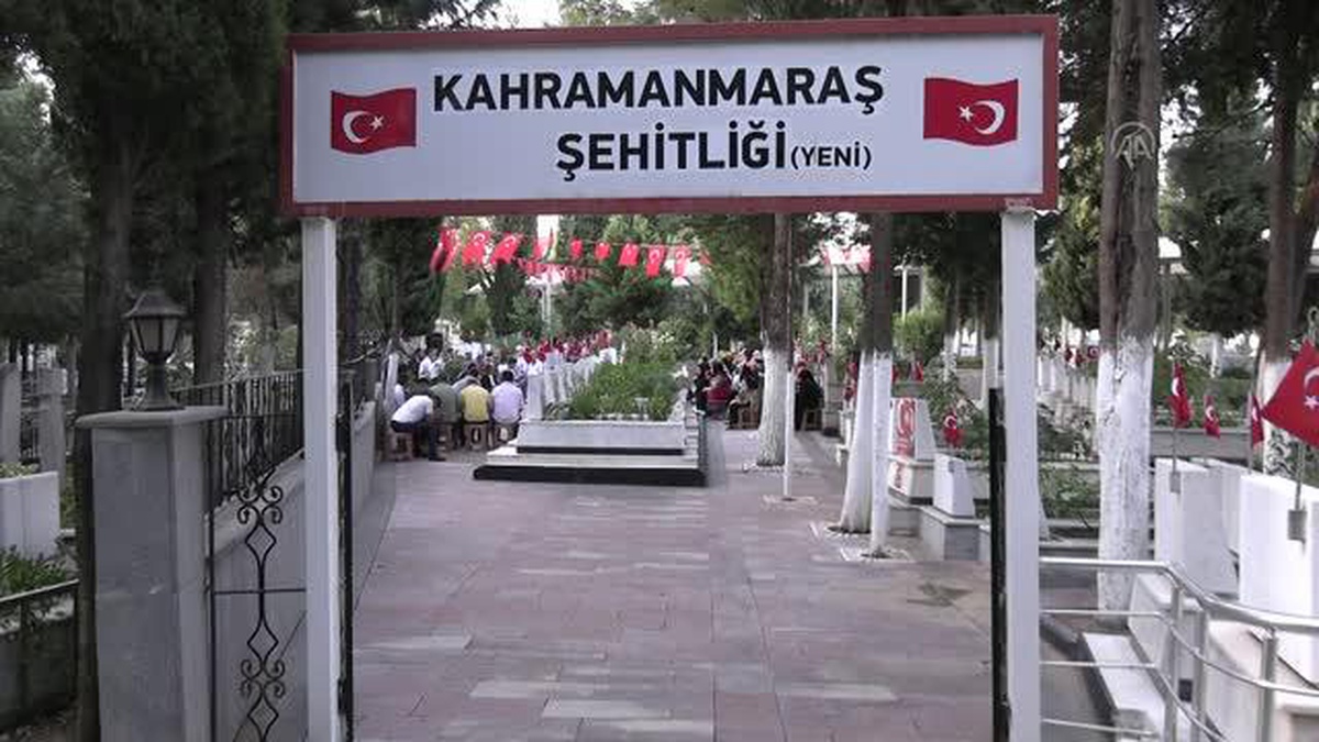 Kahramanmaraş\'ta Kur\'an okumayı öğrenen şehit çocuğu, babasını şehadetinin 6\'ncı yılında andı