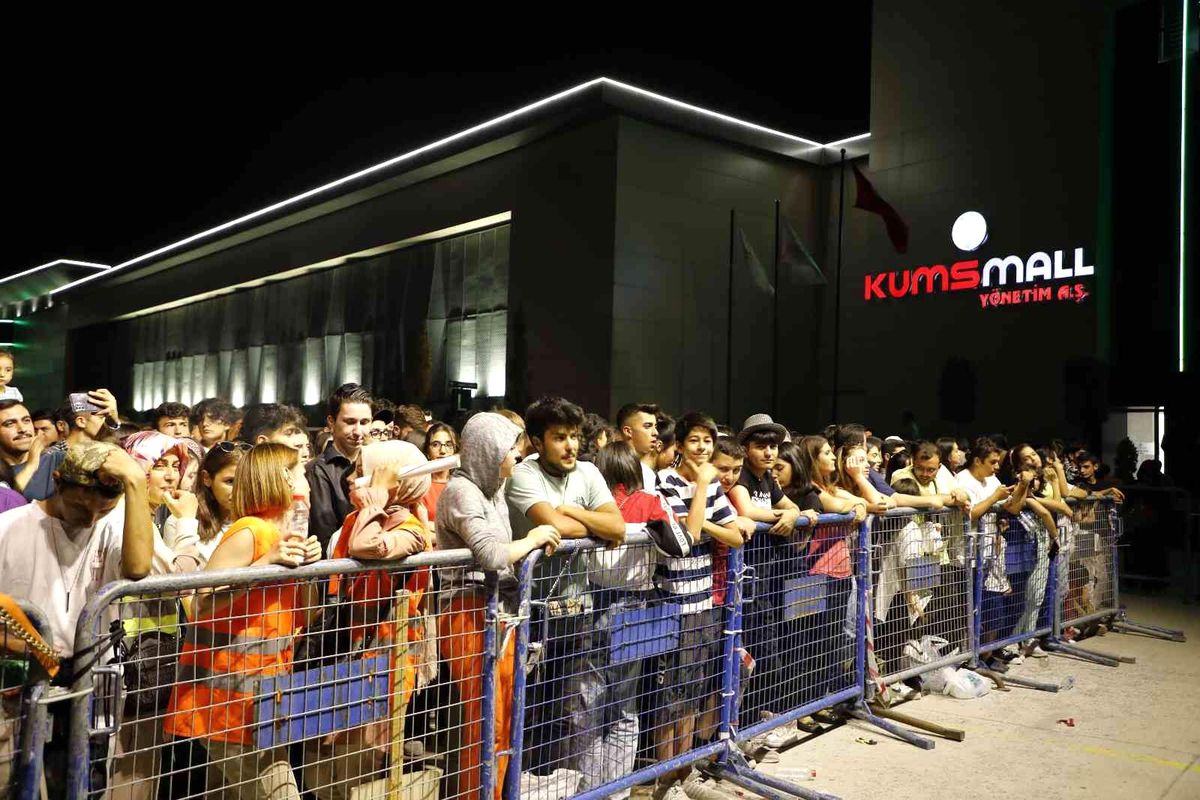 Kayseri\'de Gökçe rüzgarı esti