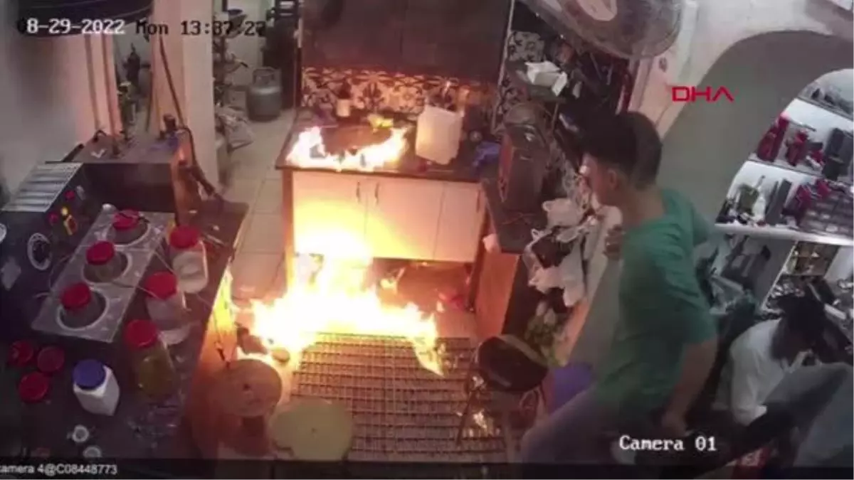 LAVABOYA DÖKÜLEN ASETON PARLADI, ÇALIŞANIN ELİNDEKİ ASETON ŞİŞESİ TUTUŞTU