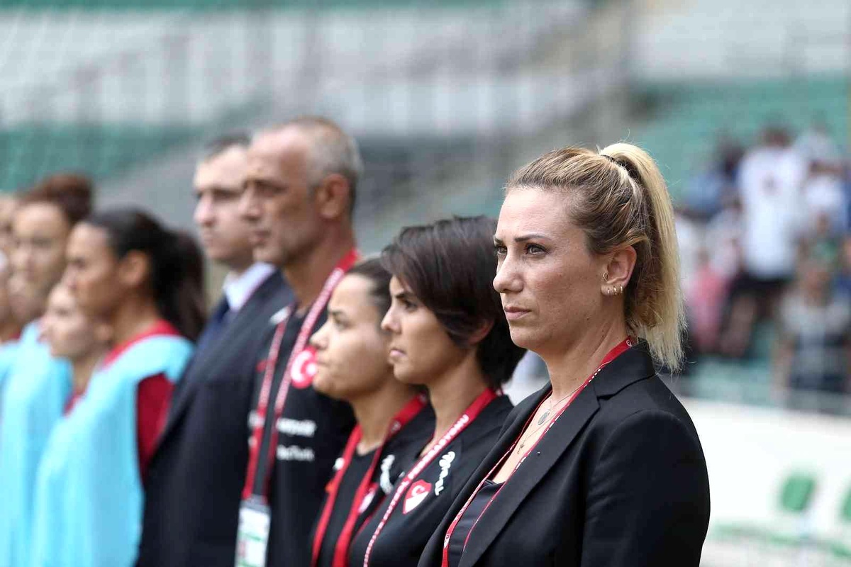 Necla Güngör Kıragası: "Üst seviye bir takıma karşı oynadık"