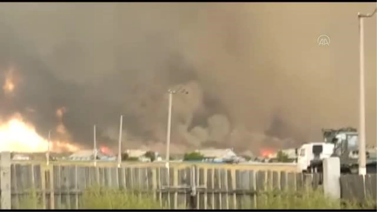 Kazakistan\'ın kuzeyinde çıkan orman yangını nedeniyle bazı köylerde tahliyeler başladı