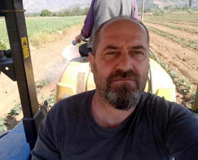 İYİ Partili başkan yardımcısı kullandığı traktör kaza yaptı: Şoför öldü, 13 yaralı İYİ Partili başkan yardımcısı kullandığı traktör kaza yaptı: Şoför öldü, 13 yaralı