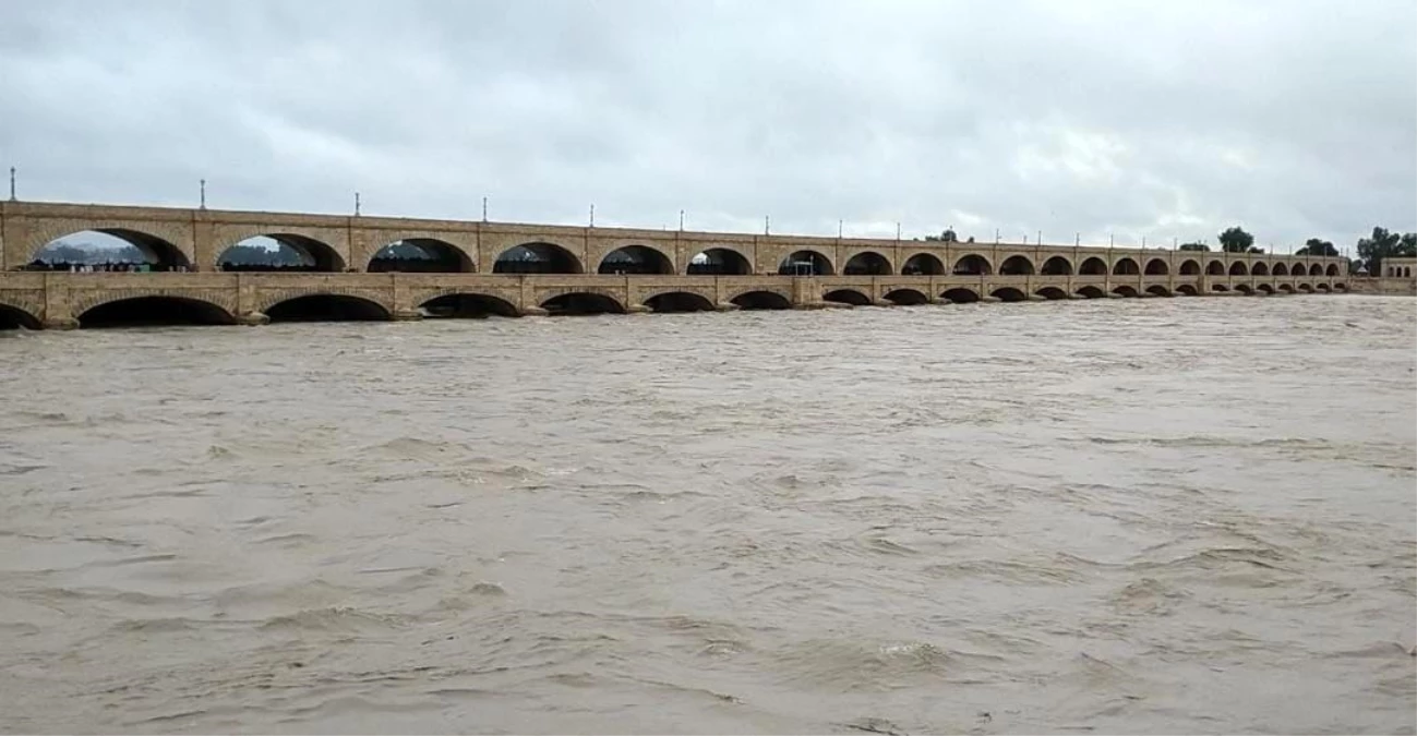 Pakistan\'daki sel felaketinde can kaybı bin 265\'e yükseldi