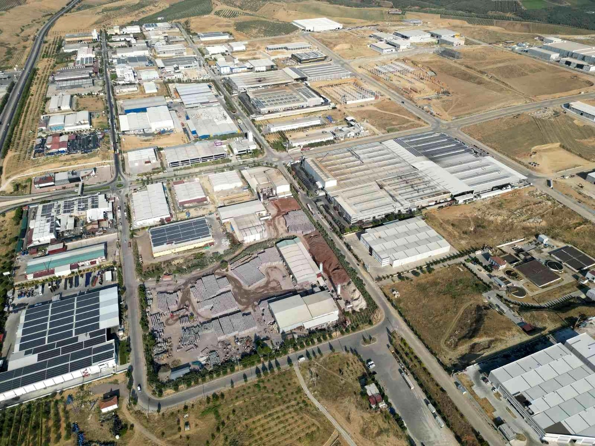 Salihli OSB\'de elektrik ve su tüketiminde rekor kırıldı
