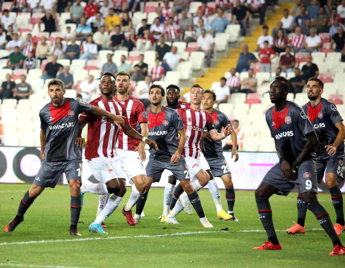 Sivasspor ligdeki 3. beraberliğini aldı