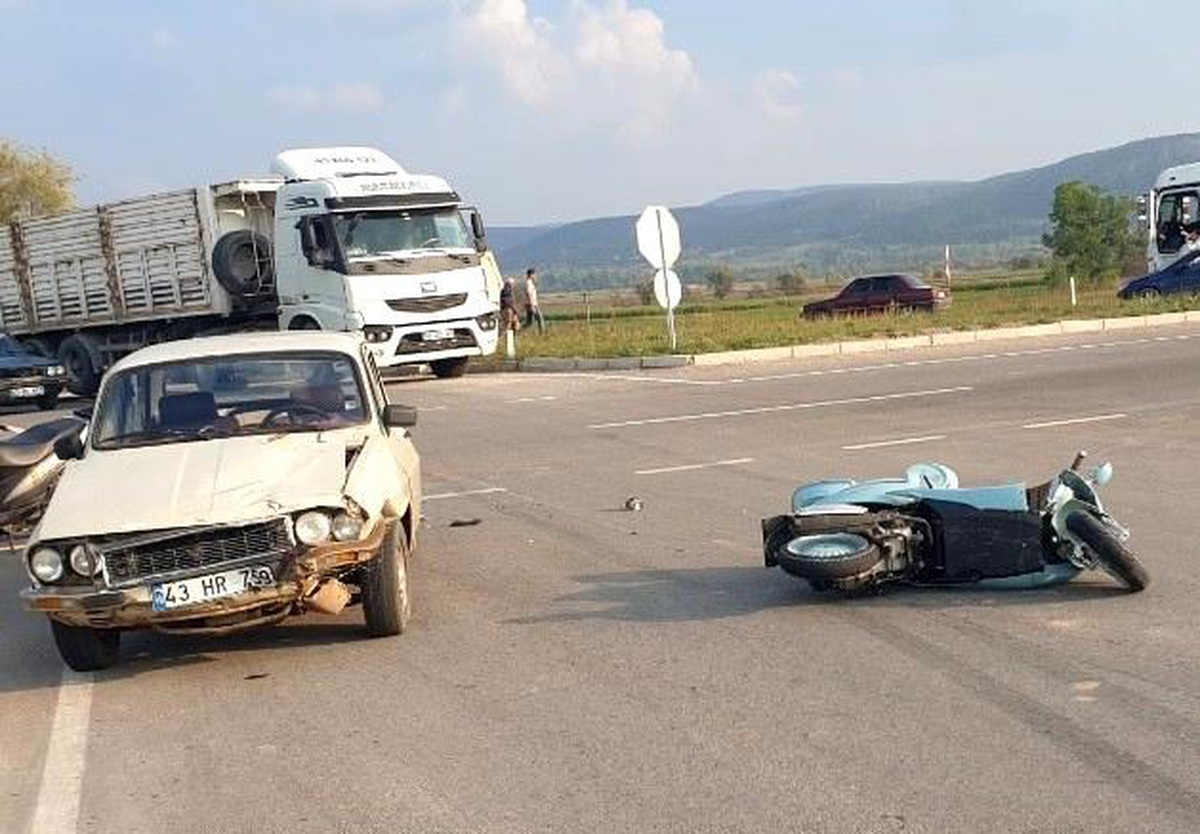 Tavşanlı\'da trafik kazası: 2 yaralı