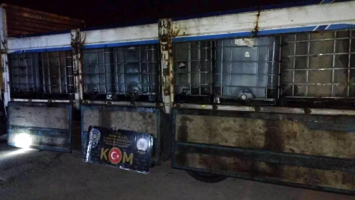 Adana\'da 14 bin litre kaçak akaryakıt ele geçirildi