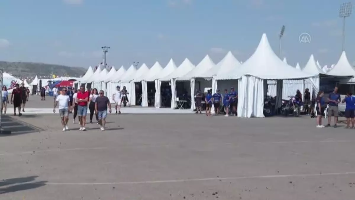 Dünya Motokros Şampiyonası\'nın kadınlar sezon şampiyonu Nancy Van de Ven oldu