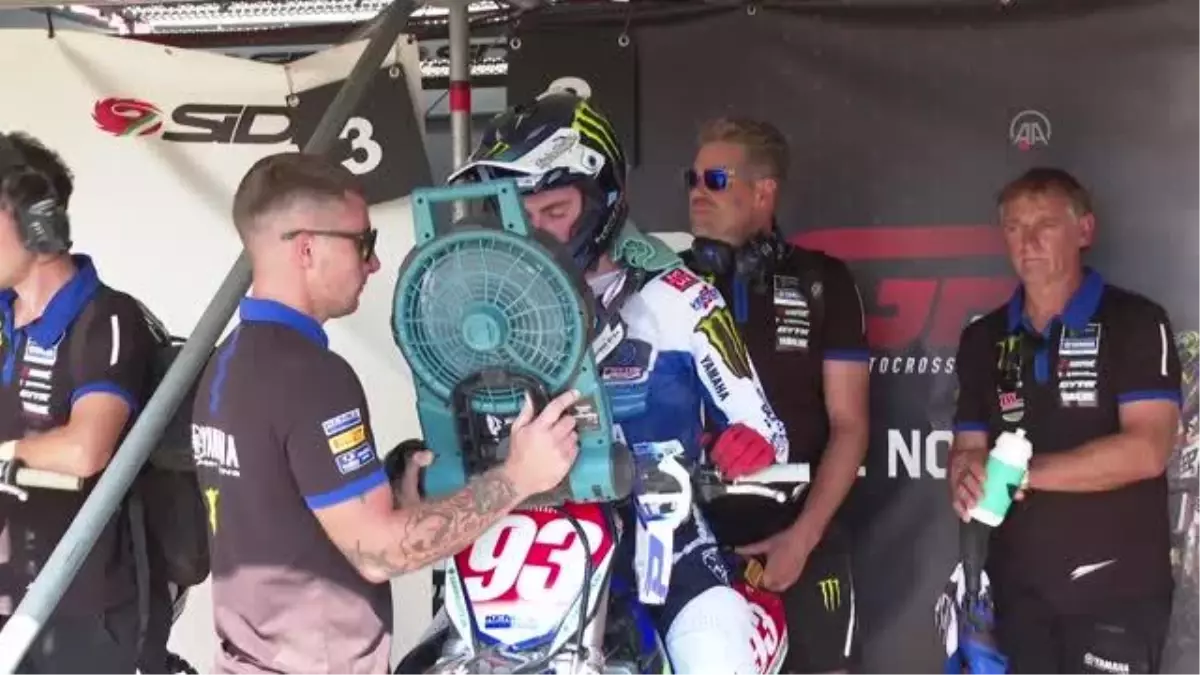 Dünya Motokros Şampiyonası\'nın gençler sezon şampiyonu Tom Vialle oldu