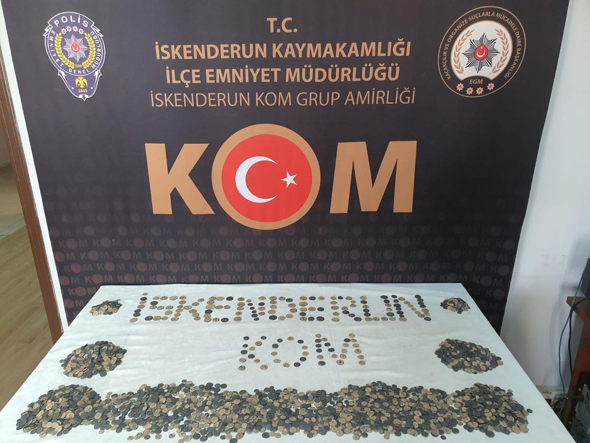Hatay'da 4 bin 500 sikke ele geçirildi