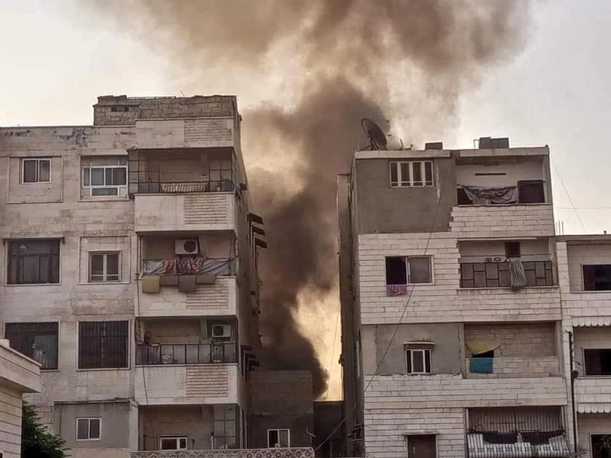 Suriye\'de Esad rejimine ait helikopter düştü: 3 pilot öldü